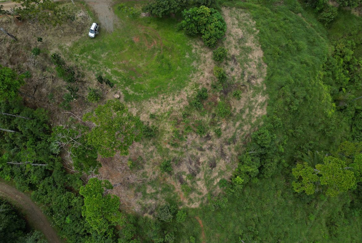 BUILDING PROPERTY WITH A WATERFALL VIEWS, IN SAN SALVADOR – 2.4 ACRES
