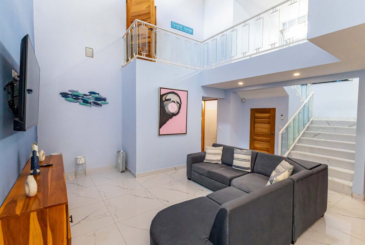 PROPERTY WITH THREE BEDROOM NEAR TO QUEPOS – 0.05 ACRES, Uvita, Costa Rica — photo 5