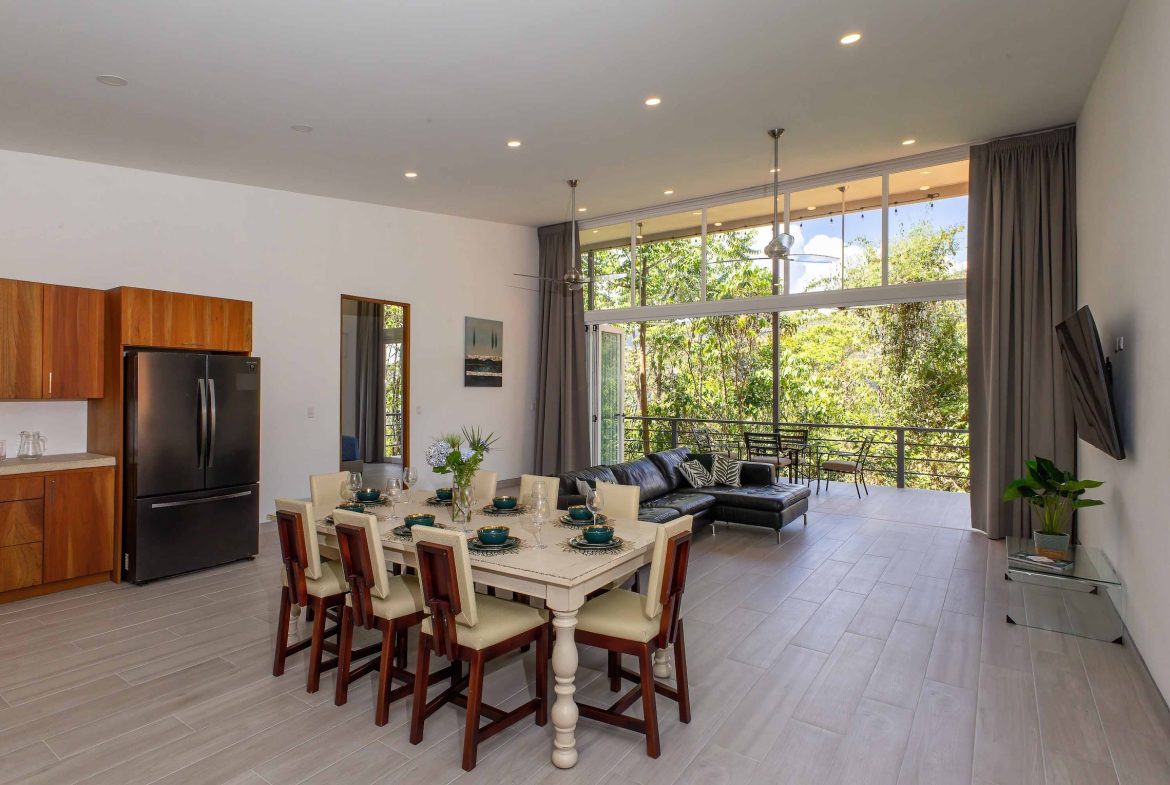 VILLA CHIRRIPO PROPERTY WITH PANORAMIC VIEWS OF THE MOUNTAINS AND SUNSET, IN RIVAS – 8.7 ACRES