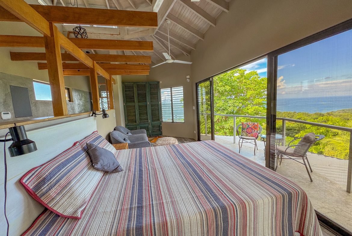 MOUNTAIN PROPERTY WITH ONE BEDROOM WITH OCEAN FRONT VIEWS, IN CINCO VENTANAS – 0.64 ACRES