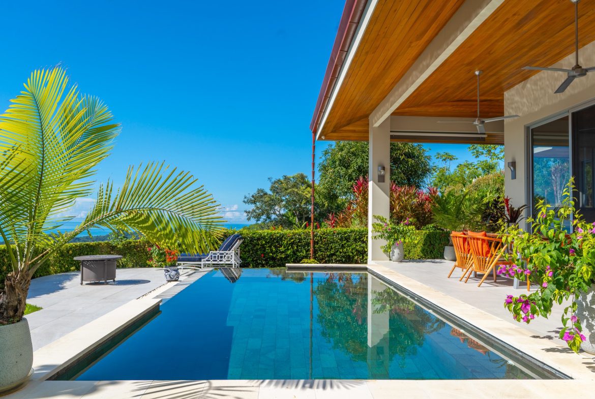CASA HORIZON BLUE PROPERTY WITH THREE BEDROOM AND OCEAN VIEWS, IN OJOCHAL – 0.25 ACRES, Uvita, Costa Rica — photo 8