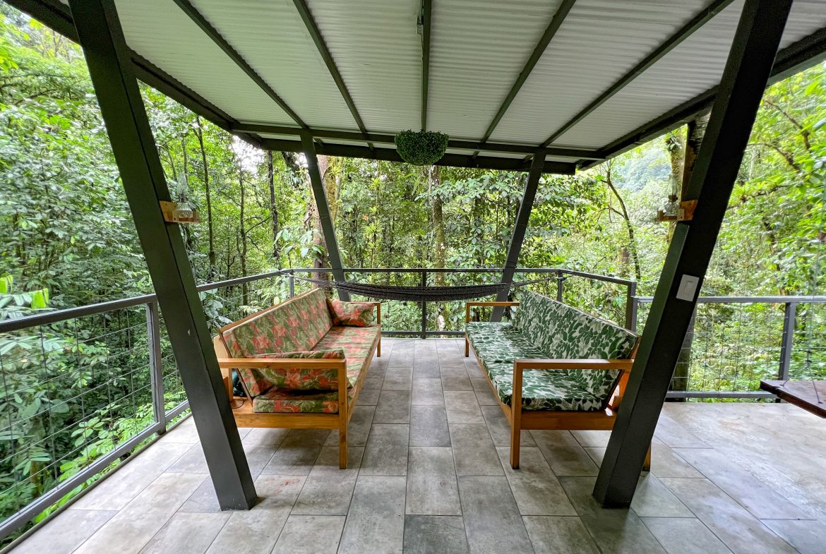 JUNGLE PROPERTY WITH THREE BEDROOM IN THE MIDDLE OF THE NATURE, IN PIEDRAS BLANCAS – 1.87 ACRES