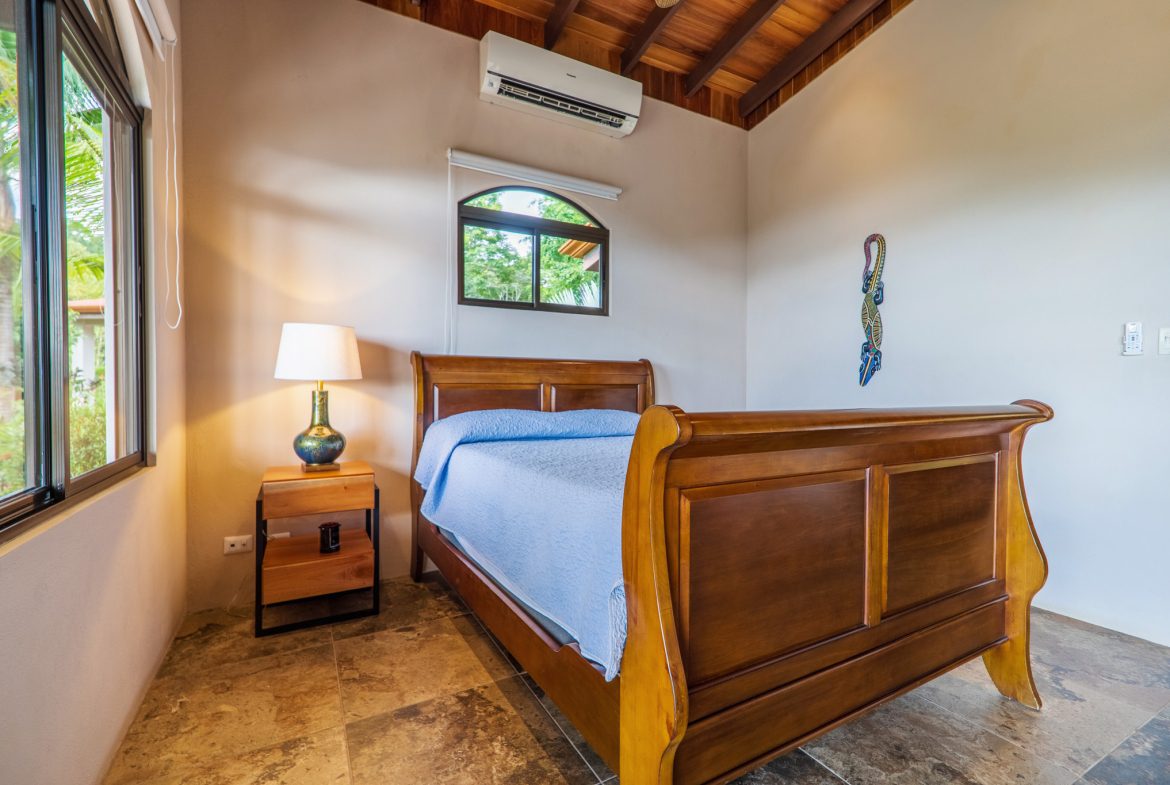 MOUNTAIN PROPERTY WITH A PARTIAL OCEAN VIEWS, IN PLATANILLO – 2.6 ACRES