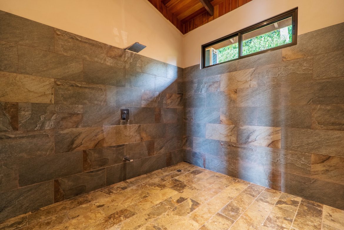 MOUNTAIN PROPERTY WITH A PARTIAL OCEAN VIEWS, IN PLATANILLO – 2.6 ACRES