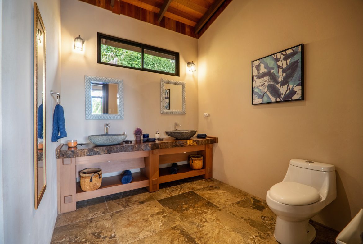 MOUNTAIN PROPERTY WITH A PARTIAL OCEAN VIEWS, IN PLATANILLO – 2.6 ACRES