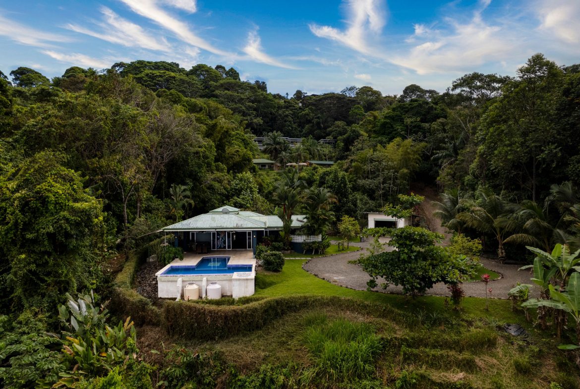 CASA TORTUGA – LAGUNAS OCEAN, MOUNTAIN, AND SUNSET VIEW HOME, Uvita, Costa Rica — photo 2