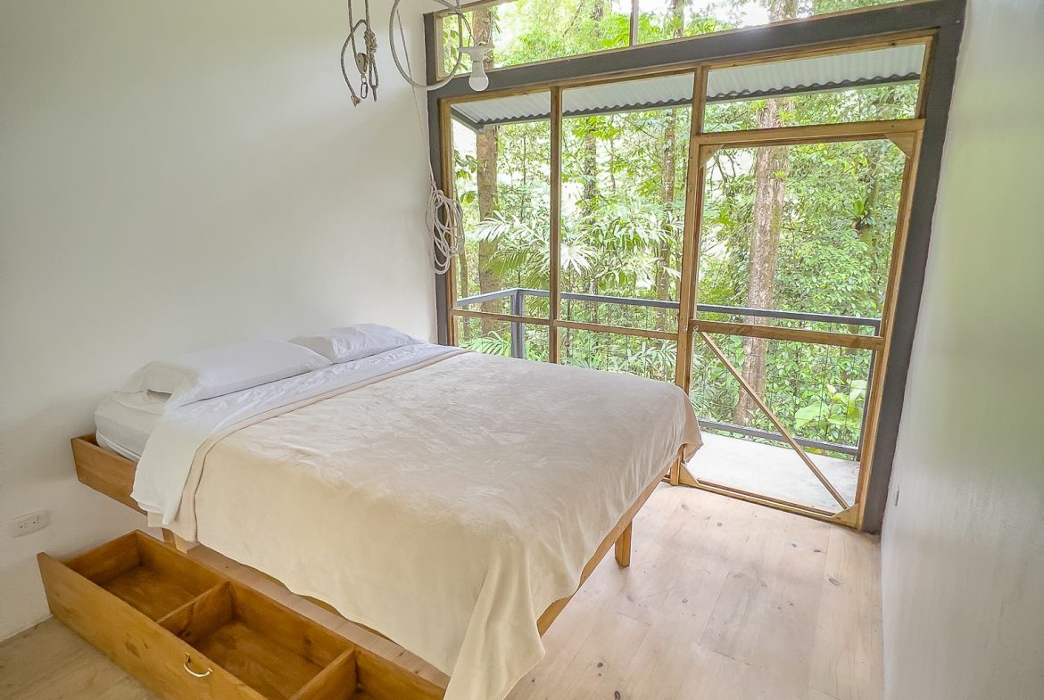 JUNGLE PROPERTY WITH THREE BEDROOM IN THE MIDDLE OF THE NATURE, IN PIEDRAS BLANCAS – 1.87 ACRES