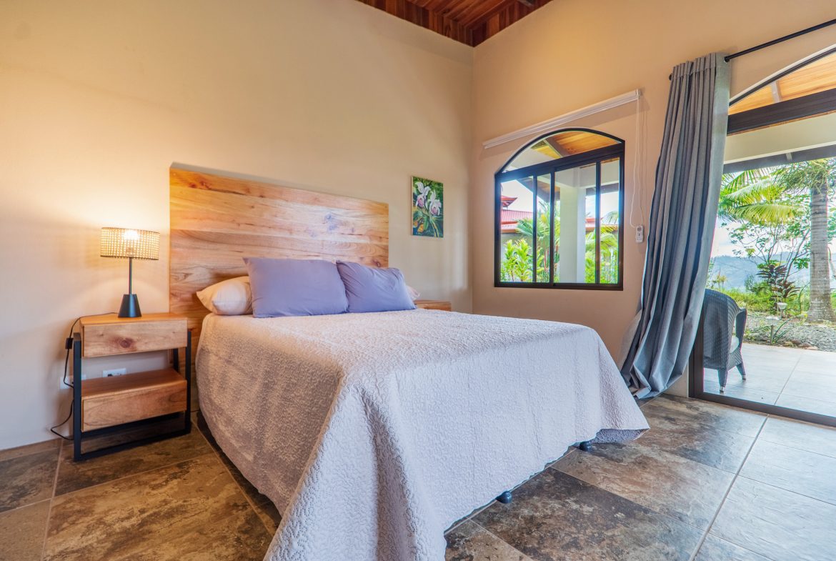 MOUNTAIN PROPERTY WITH A PARTIAL OCEAN VIEWS, IN PLATANILLO – 2.6 ACRES