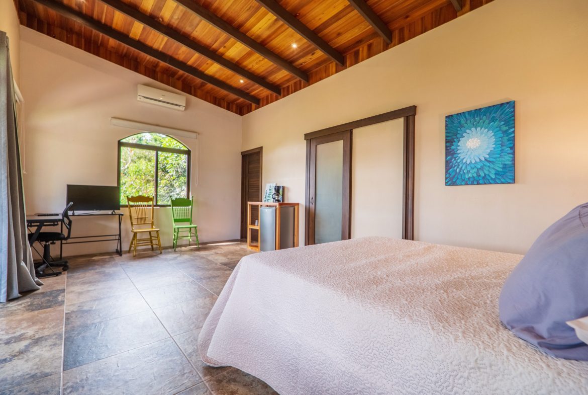 MOUNTAIN PROPERTY WITH A PARTIAL OCEAN VIEWS, IN PLATANILLO – 2.6 ACRES