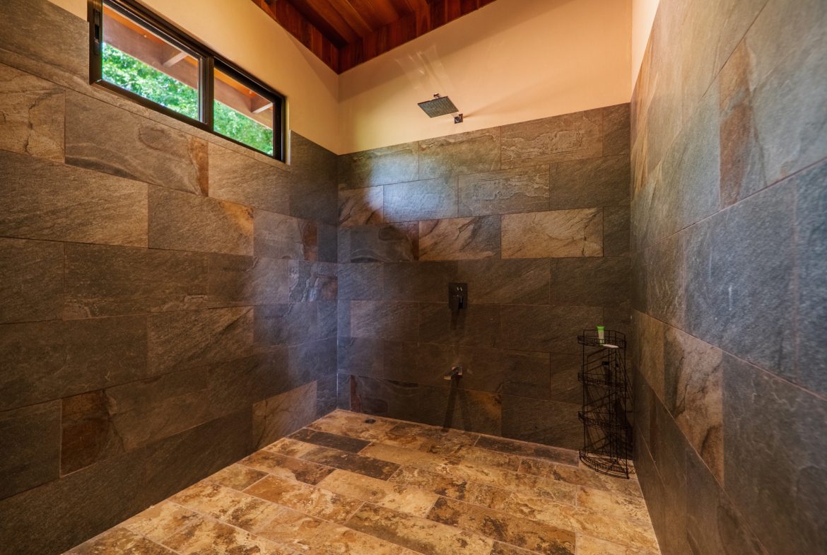 MOUNTAIN PROPERTY WITH A PARTIAL OCEAN VIEWS, IN PLATANILLO – 2.6 ACRES