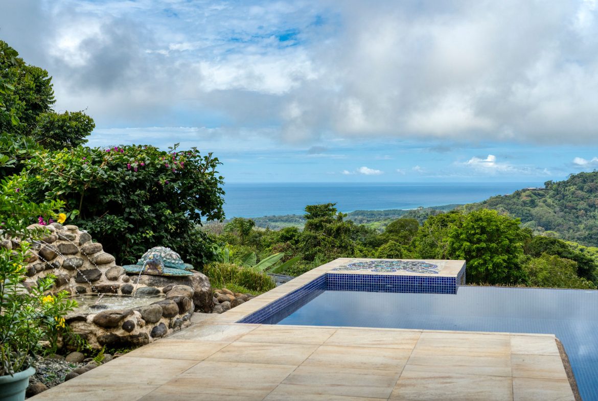 CASA TORTUGA – LAGUNAS OCEAN, MOUNTAIN, AND SUNSET VIEW HOME, Uvita, Costa Rica — photo 8