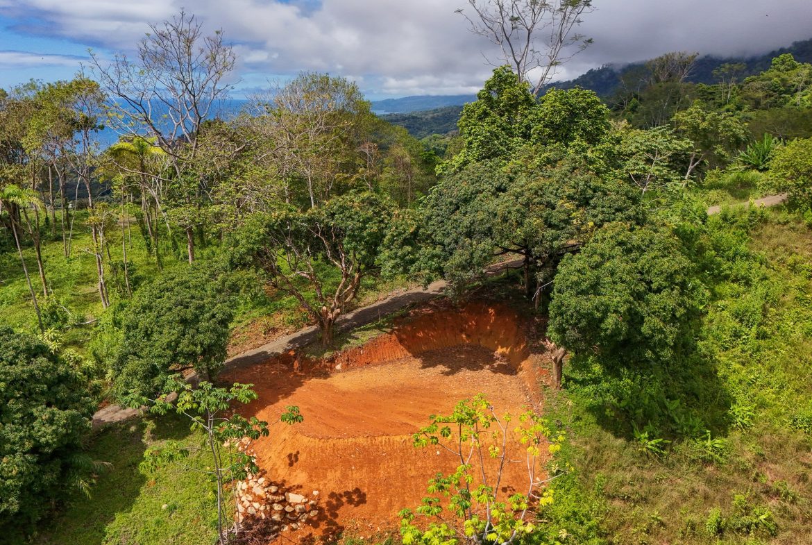 BUILDING PROPERTY WITH PANORAMIC VIEWS OF THE OCEAN, IN CINCO VENTANAS – 0.47 ACRES