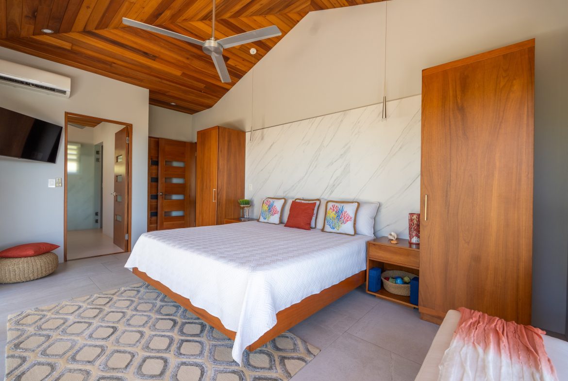CASA HORIZON BLUE PROPERTY WITH THREE BEDROOM AND OCEAN VIEWS, IN OJOCHAL – 0.25 ACRES