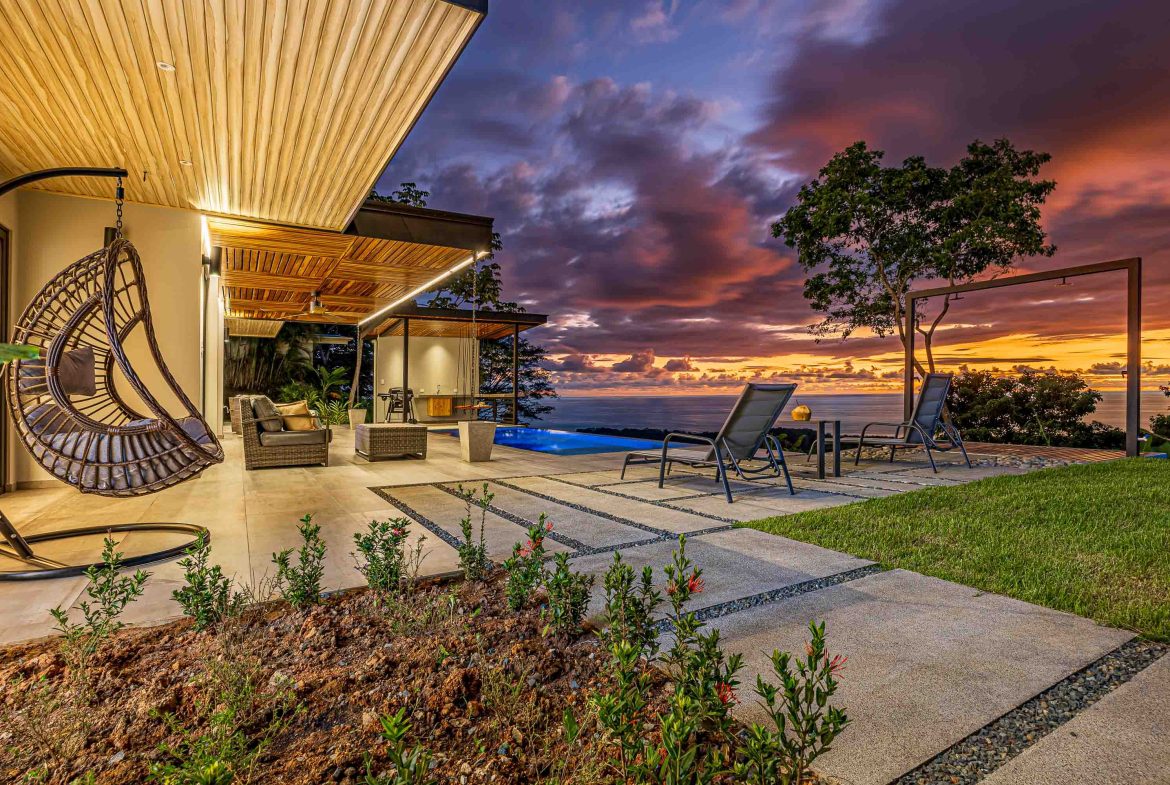 PROPERTY WITH FOUR BEDROOM AND SUNSET VIEWS SURROUNDED IN OF THE NATURE, IN HATILLO – 1.42 ACRES, Uvita, Costa Rica — photo 5