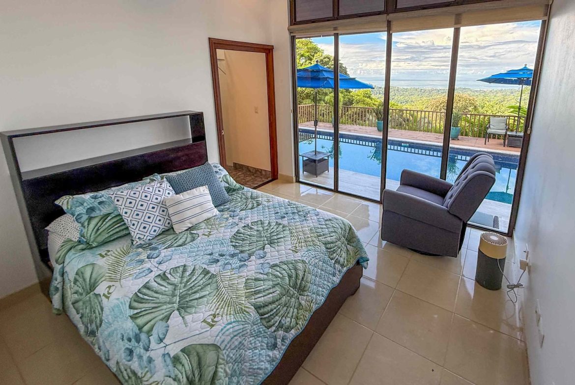MOUNTAIN PROPERTY WITH FOUR BEDROOM WITH OCEAN VIEWS, IN OJOCHAL – 0.37 ACRES