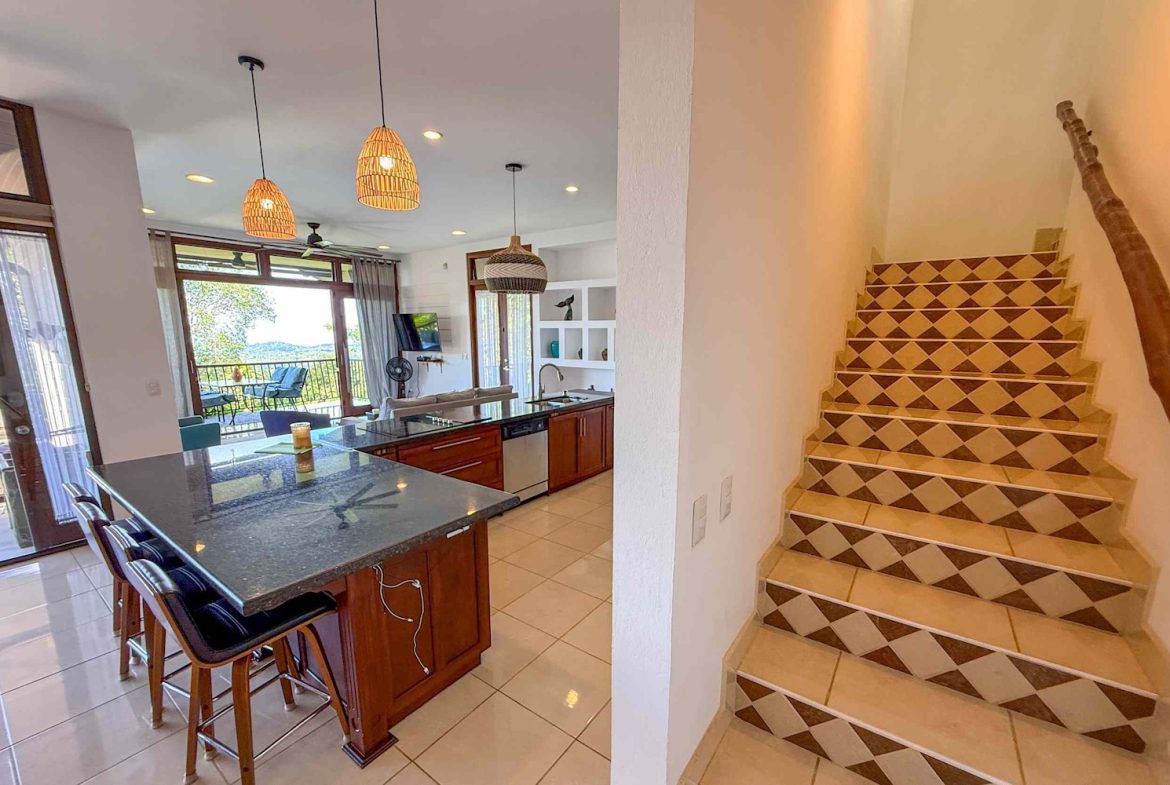 MOUNTAIN PROPERTY WITH FOUR BEDROOM WITH OCEAN VIEWS, IN OJOCHAL – 0.37 ACRES