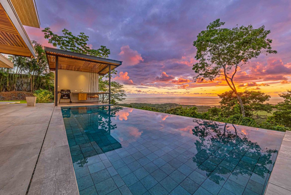PROPERTY WITH FOUR BEDROOM AND SUNSET VIEWS SURROUNDED IN OF THE NATURE, IN HATILLO – 1.42 ACRES, Uvita, Costa Rica — photo 7
