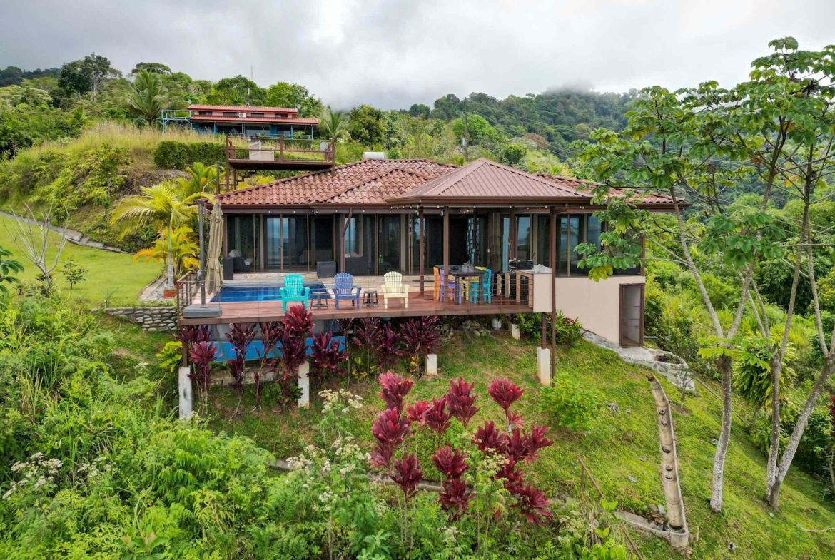 MOUNTAIN PROPERTY WITH FOUR BEDROOM WITH VALLEY VIEWS, IN BALSAR PUERTO CORTES – 0.23 ACRES, Uvita, Costa Rica — photo 4
