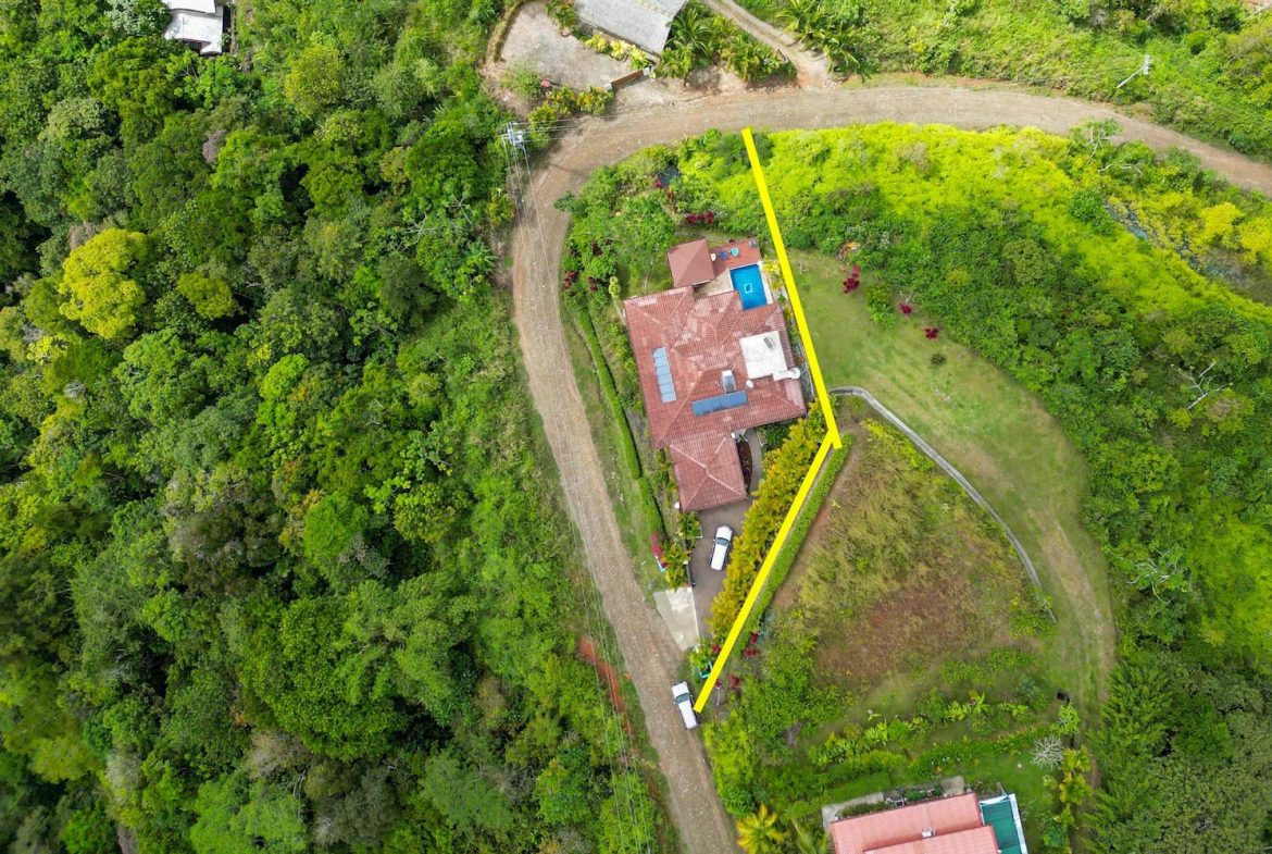 MOUNTAIN PROPERTY WITH FOUR BEDROOM WITH VALLEY VIEWS, IN BALSAR PUERTO CORTES – 0.23 ACRES, Uvita, Costa Rica — photo 1