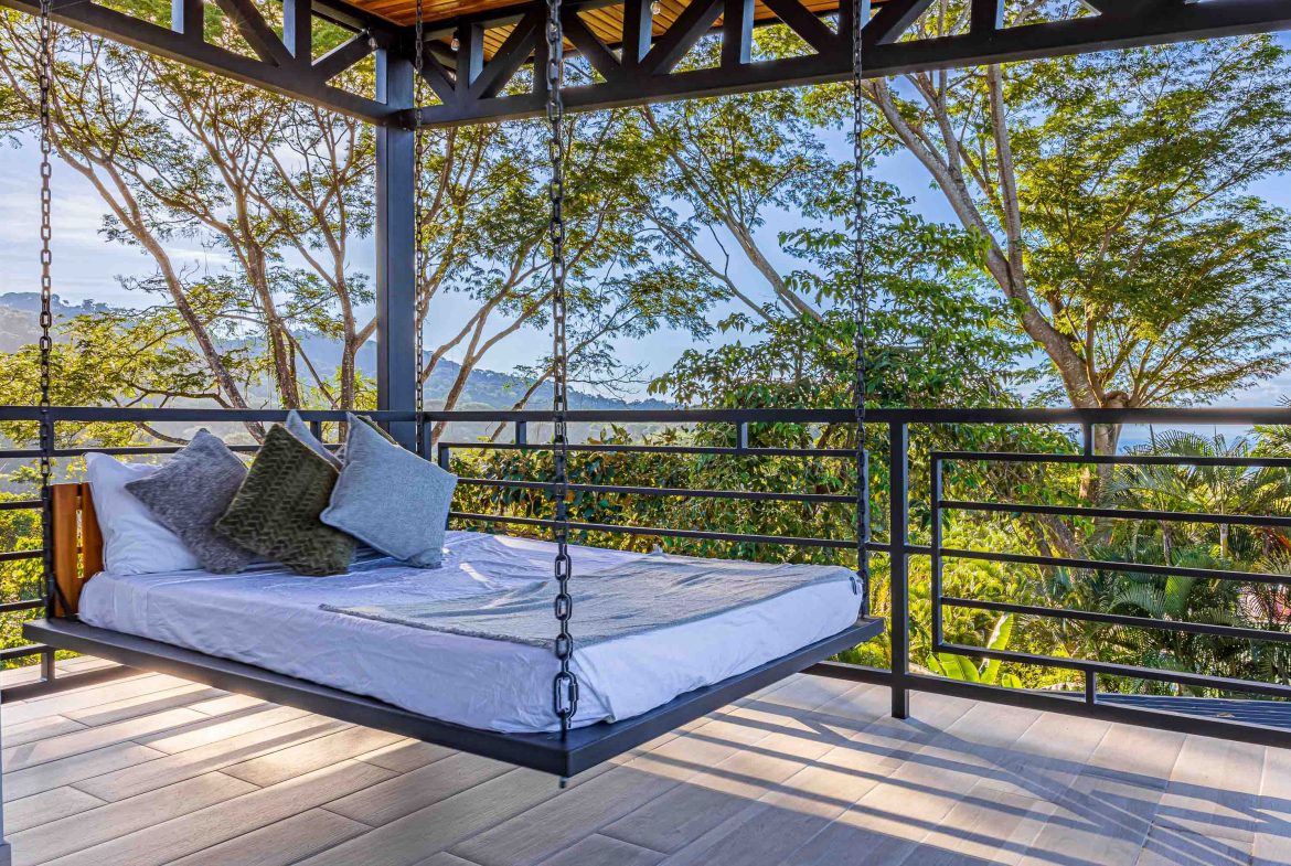 PROPERTY WITH FOUR BEDROOM AND SUNSET VIEWS SURROUNDED IN OF THE NATURE, IN HATILLO – 1.42 ACRES
