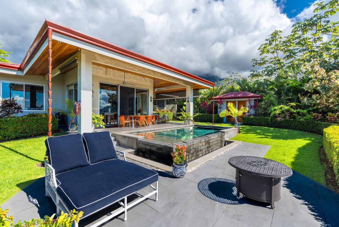 CASA HORIZON BLUE PROPERTY WITH THREE BEDROOM AND OCEAN VIEWS, IN OJOCHAL – 0.25 ACRES, Uvita, Costa Rica — photo 7