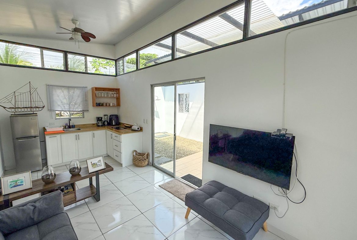 PROPERTY WITH TWO BEDROOM A STEPS OF THE BEACH, IN BAHIA BALLENA – 0.09 ACRES