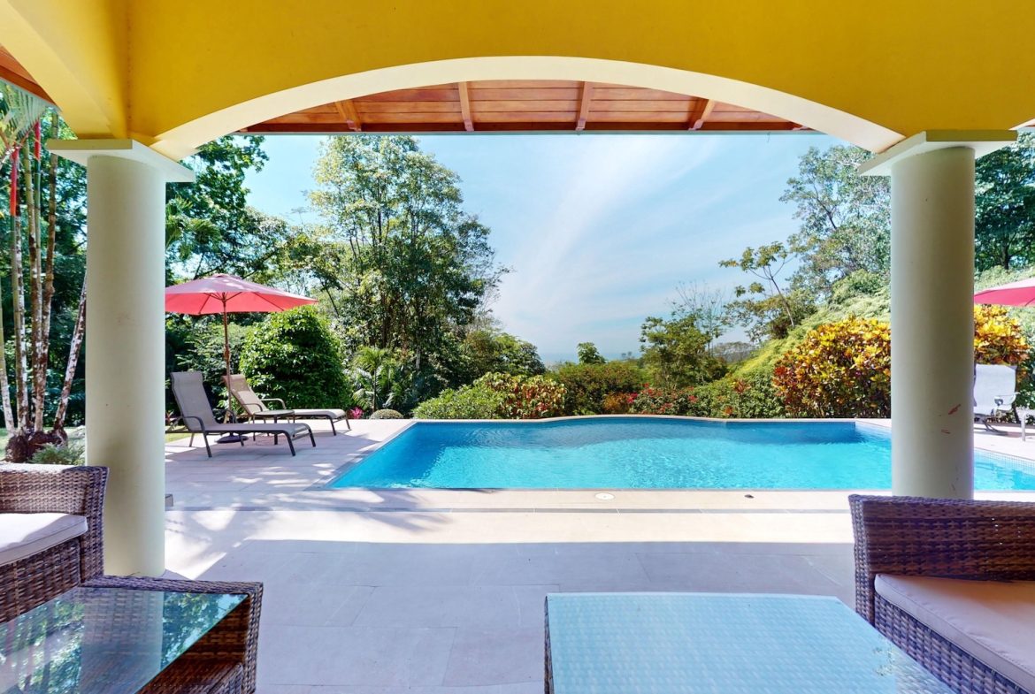 JUNGLE PROPERTY WITH THREE BEDROOM IN CINCO VENTANAS – 1.5 ACRES, Uvita, Costa Rica — photo 7