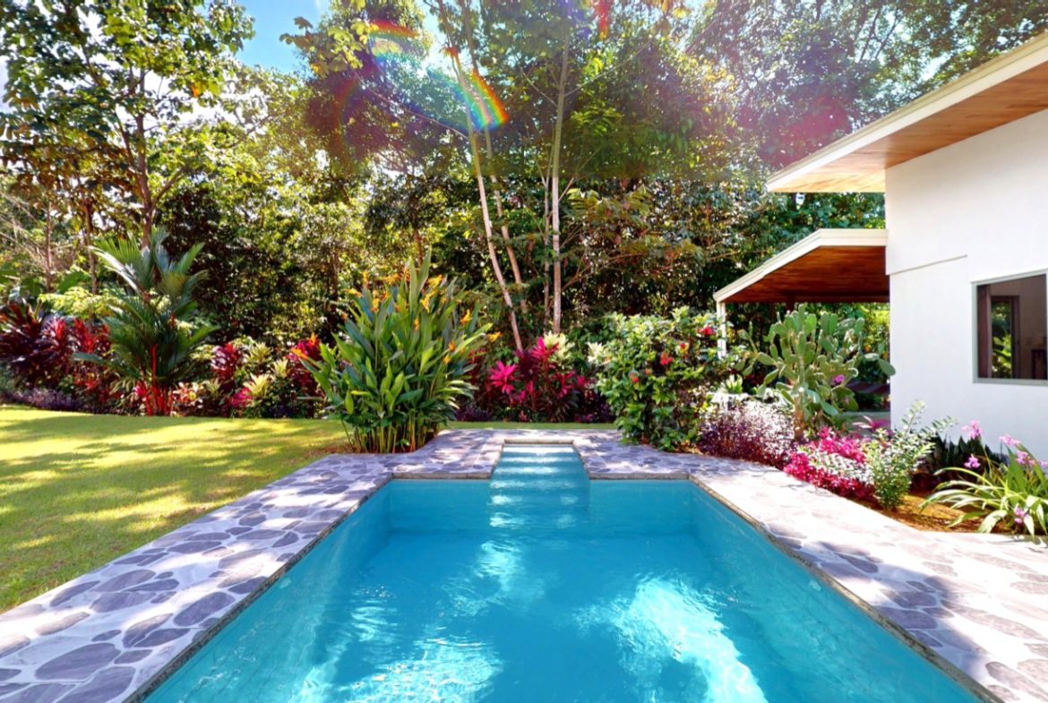 PROPERTY WITH TWO BEDROOM IN A SOLAR POWERED IN A GATED COMMUNITY, IN OJOCHAL – 1.24 ACRES, Uvita, Costa Rica — photo 5