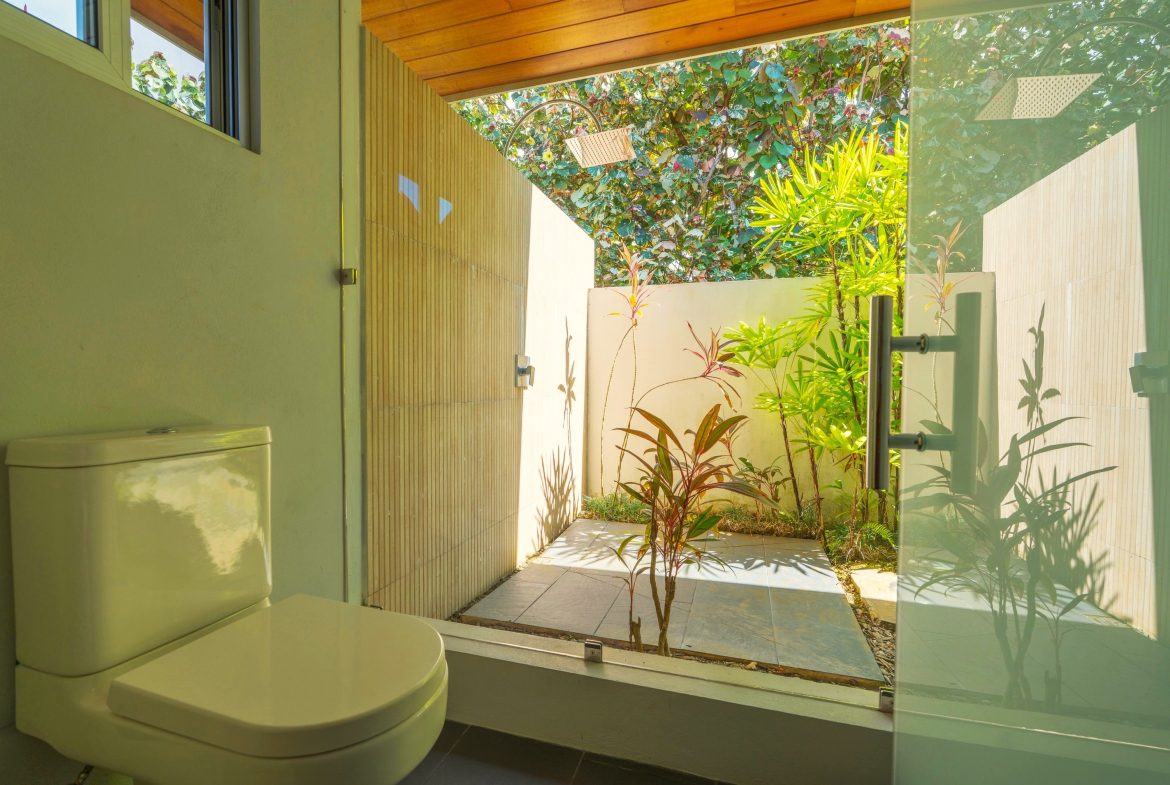 CASA HORIZON BLUE PROPERTY WITH THREE BEDROOM AND OCEAN VIEWS, IN OJOCHAL – 0.25 ACRES