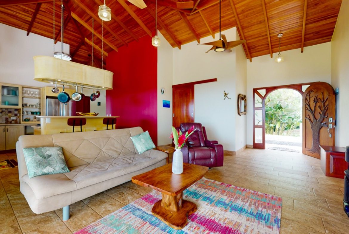 PROPERTY WITH FIVE BEDROOM IN OJOCHAL WITH SUNSET VIEWS – 0.65 ACRES, Uvita, Costa Rica — photo 7
