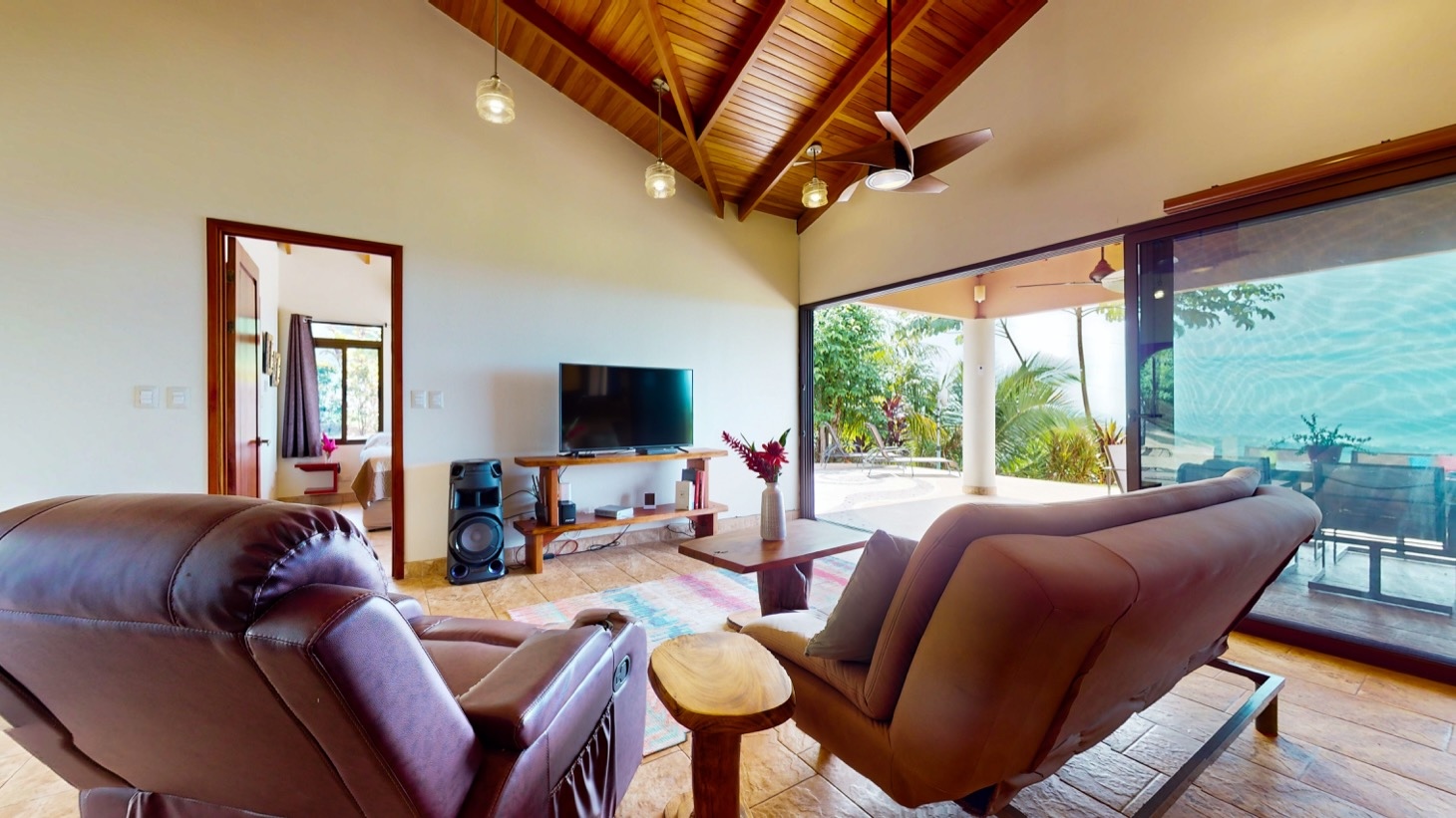 Property For Sale in Ojochal Costa Rica