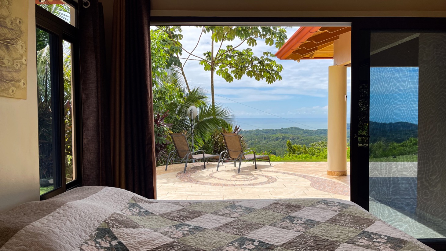 Property For Sale in Ojochal Costa Rica