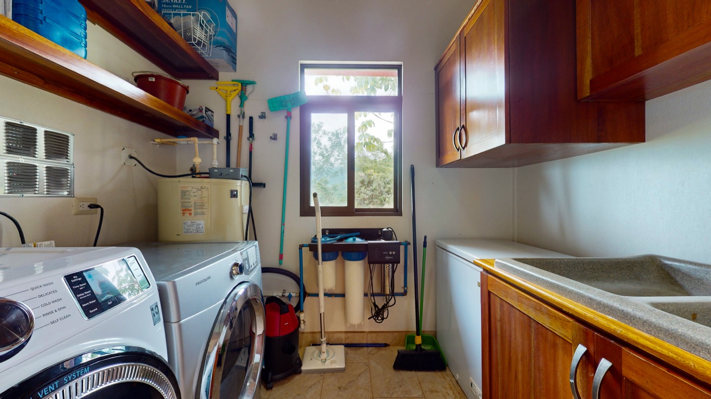 Property For Sale in Ojochal Costa Rica