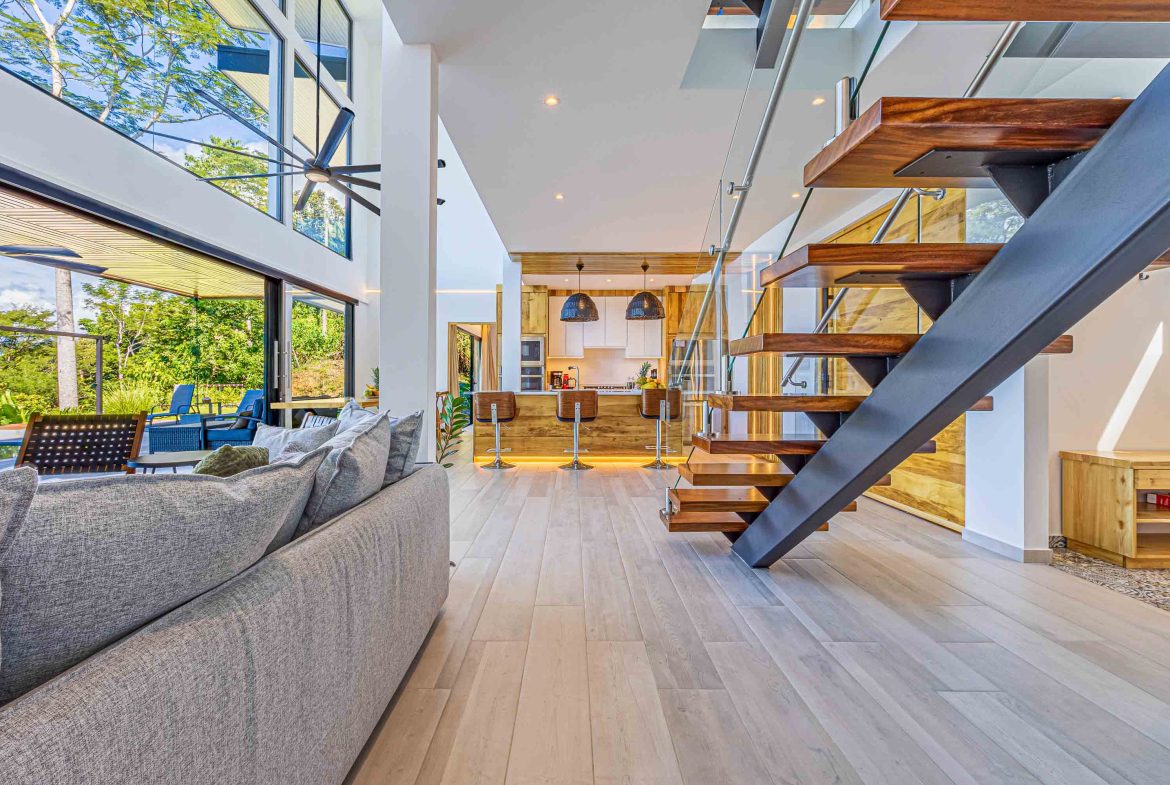 PROPERTY WITH FOUR BEDROOM AND SUNSET VIEWS SURROUNDED IN OF THE NATURE, IN HATILLO – 1.42 ACRES