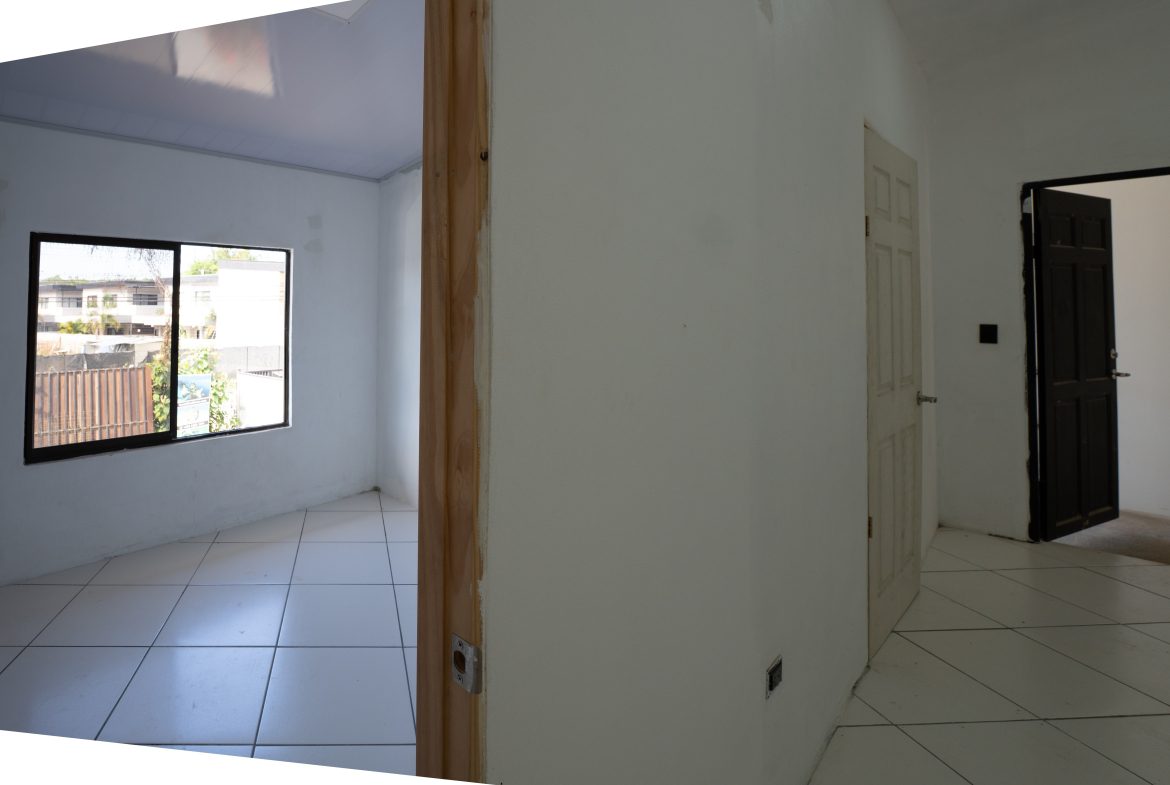 Apartments within Walking Distance to the Beach In Uvita – 0.21 Acres