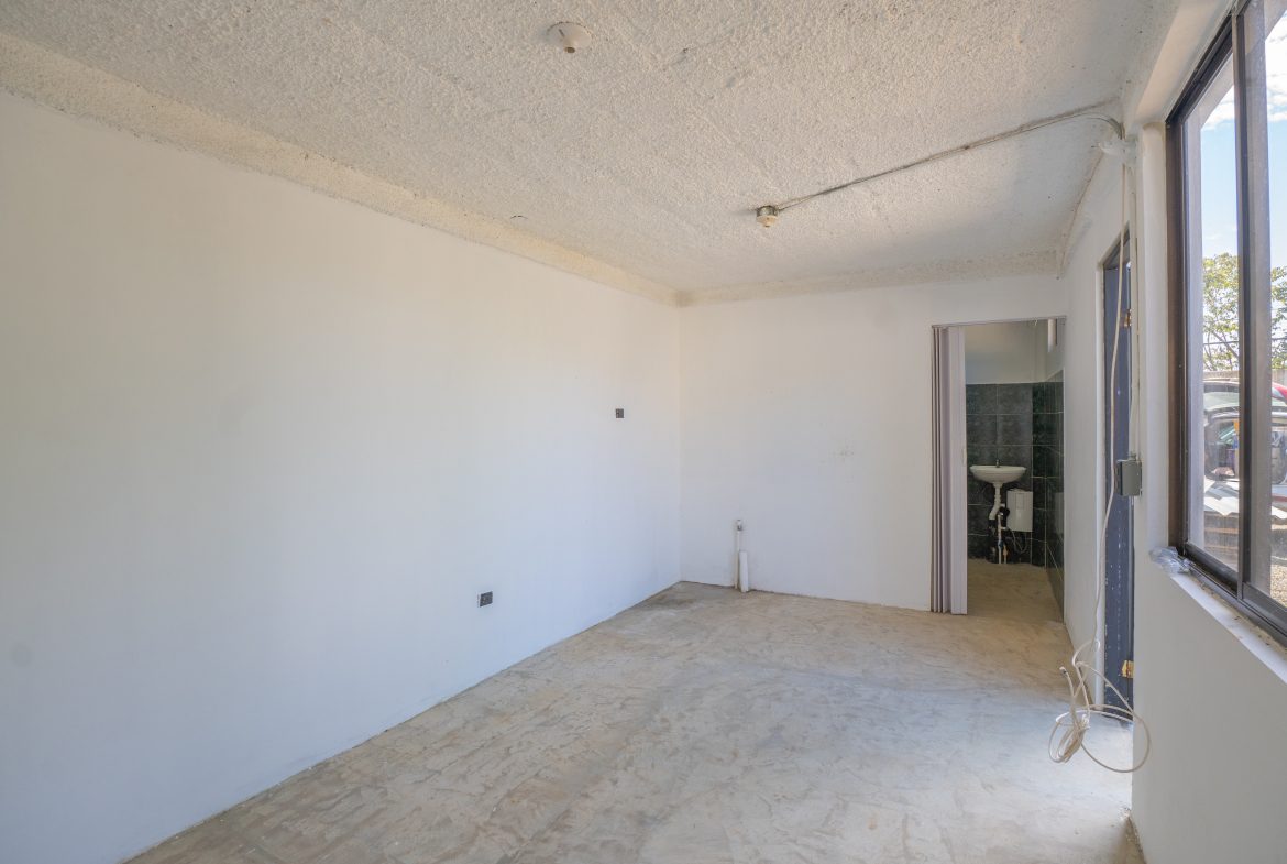 Apartments within Walking Distance to the Beach In Uvita – 0.21 Acres