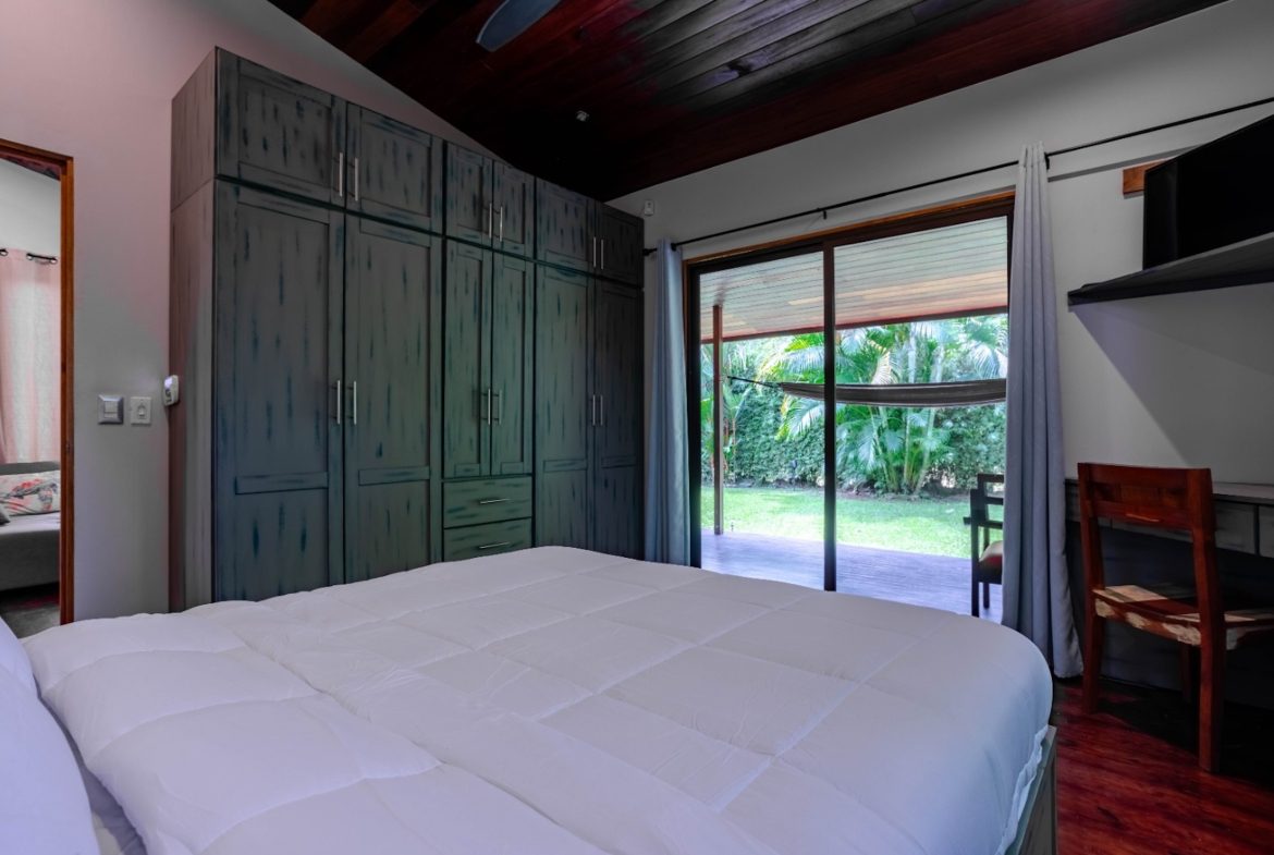 CASA JARDIN PROPERTY WITH TWO BEDROOMS, IN BAHIA BALLENA – 0.12 ACRES