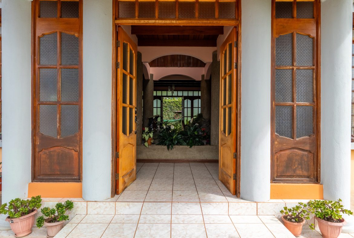 PROPERTY MULTI FAMILY WITH FIVE BEDROOMS, IN PEREZ ZELEDON – 0.26 ACRES, Uvita, Costa Rica — photo 5