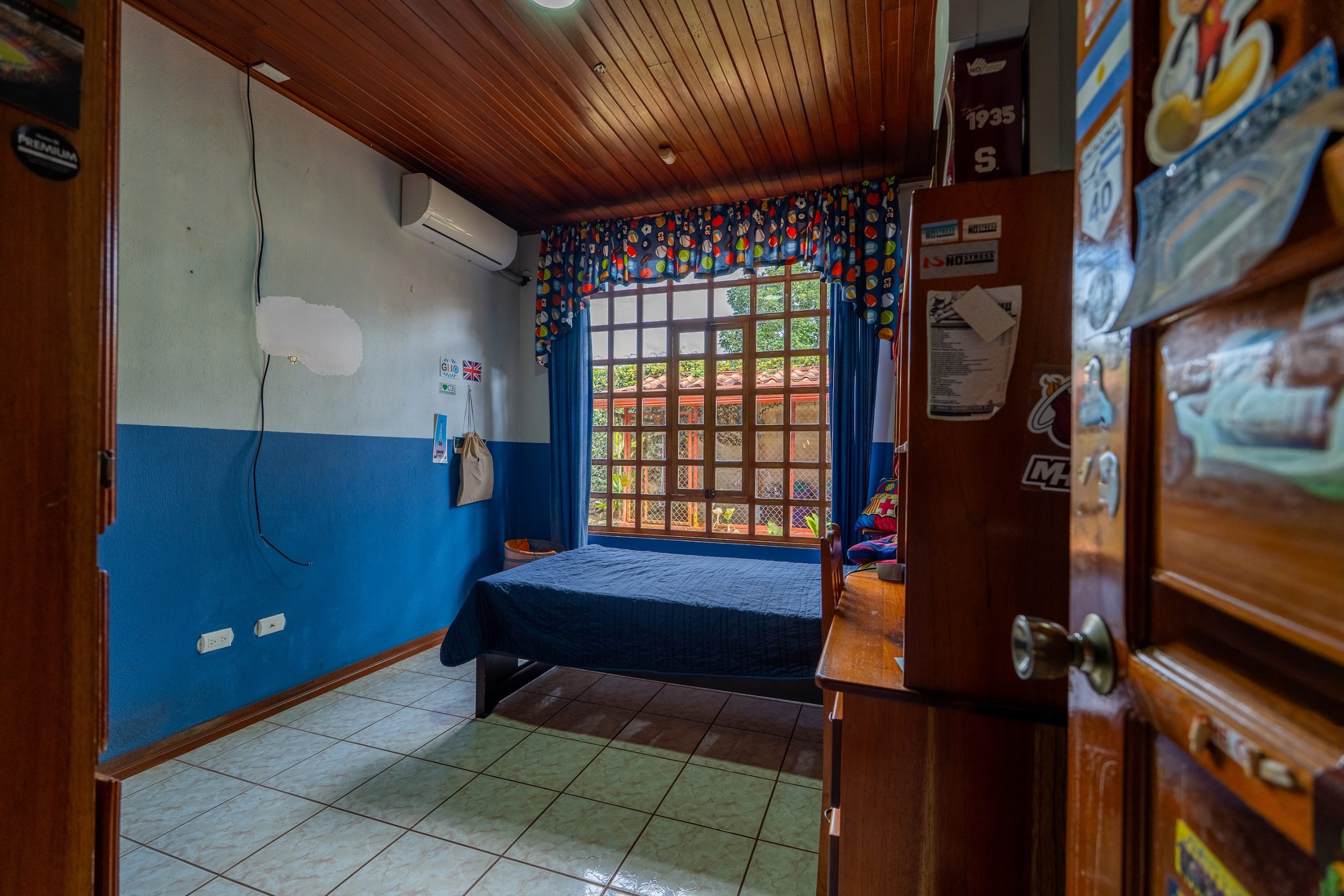 CASA PEREZ ZELEDON-112