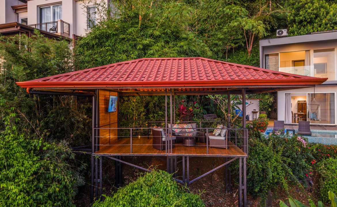 PROPERTY WITH THREE BEDROOM WITH BALCONY AND PANORAMIC VIEWS OF THE OCEAN AND SUNRISE, IN DOMINICAL AYACUCHO – 0.3 ACRES, Uvita, Costa Rica — photo 4