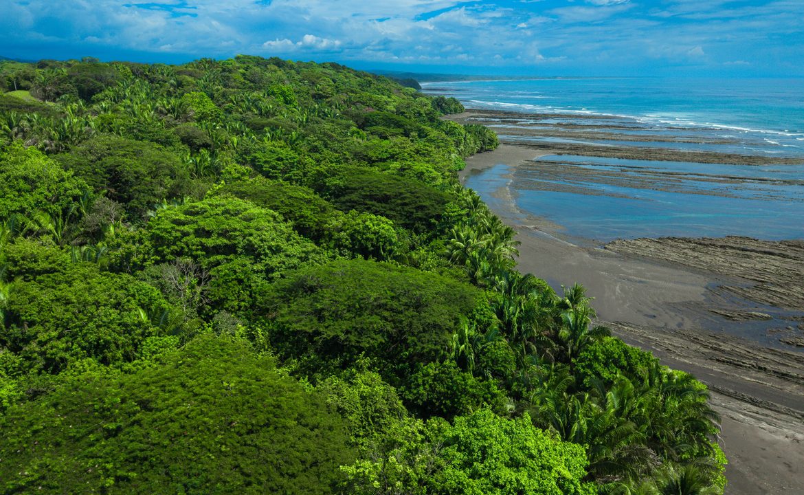 RANCHO LEGACY OCEANFRONT: 4,850 ACRES IN ESTERILLOS