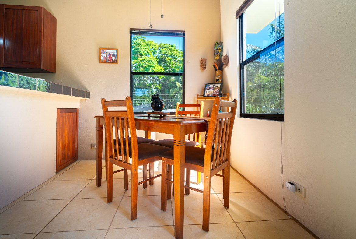 CASA BRISA TWO FLOOR PROPERTY WITH BEAUTIFUL VIEWS OF THE GARDEN, IN BAHIA BALLENA – 0.27 ACRES