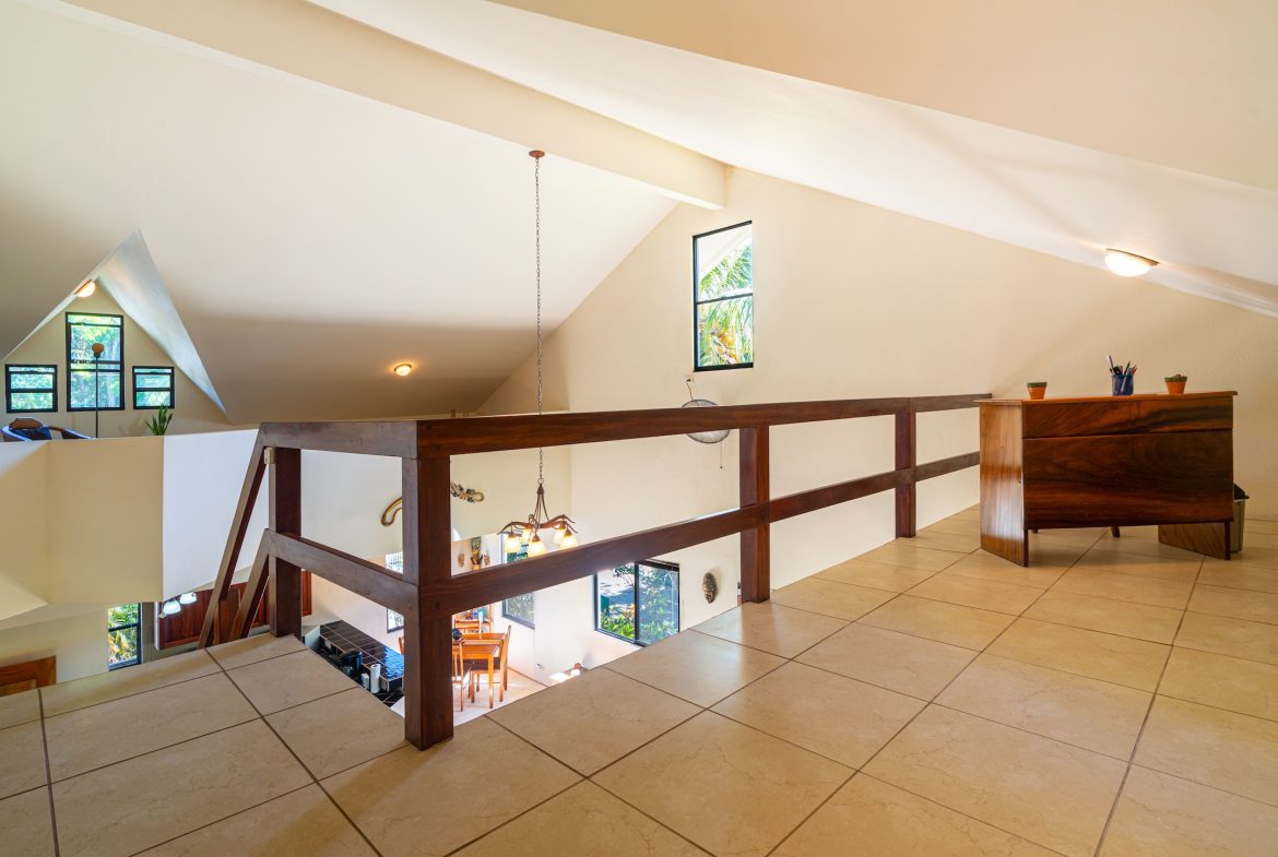 CASA BRISA TWO FLOOR PROPERTY WITH BEAUTIFUL VIEWS OF THE GARDEN, IN BAHIA BALLENA – 0.27 ACRES