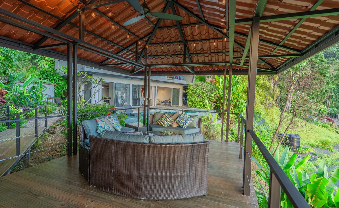 PROPERTY WITH THREE BEDROOM WITH BALCONY AND PANORAMIC VIEWS OF THE OCEAN AND SUNRISE, IN DOMINICAL AYACUCHO – 0.3 ACRES, Uvita, Costa Rica — photo 8