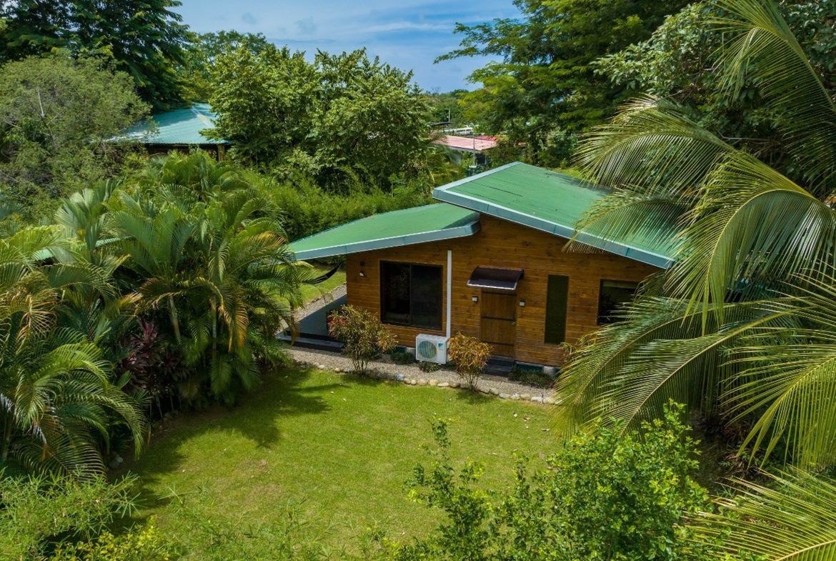 CASA JARDIN PROPERTY WITH TWO BEDROOMS, IN BAHIA BALLENA – 0.12 ACRES, Uvita, Costa Rica — photo 3