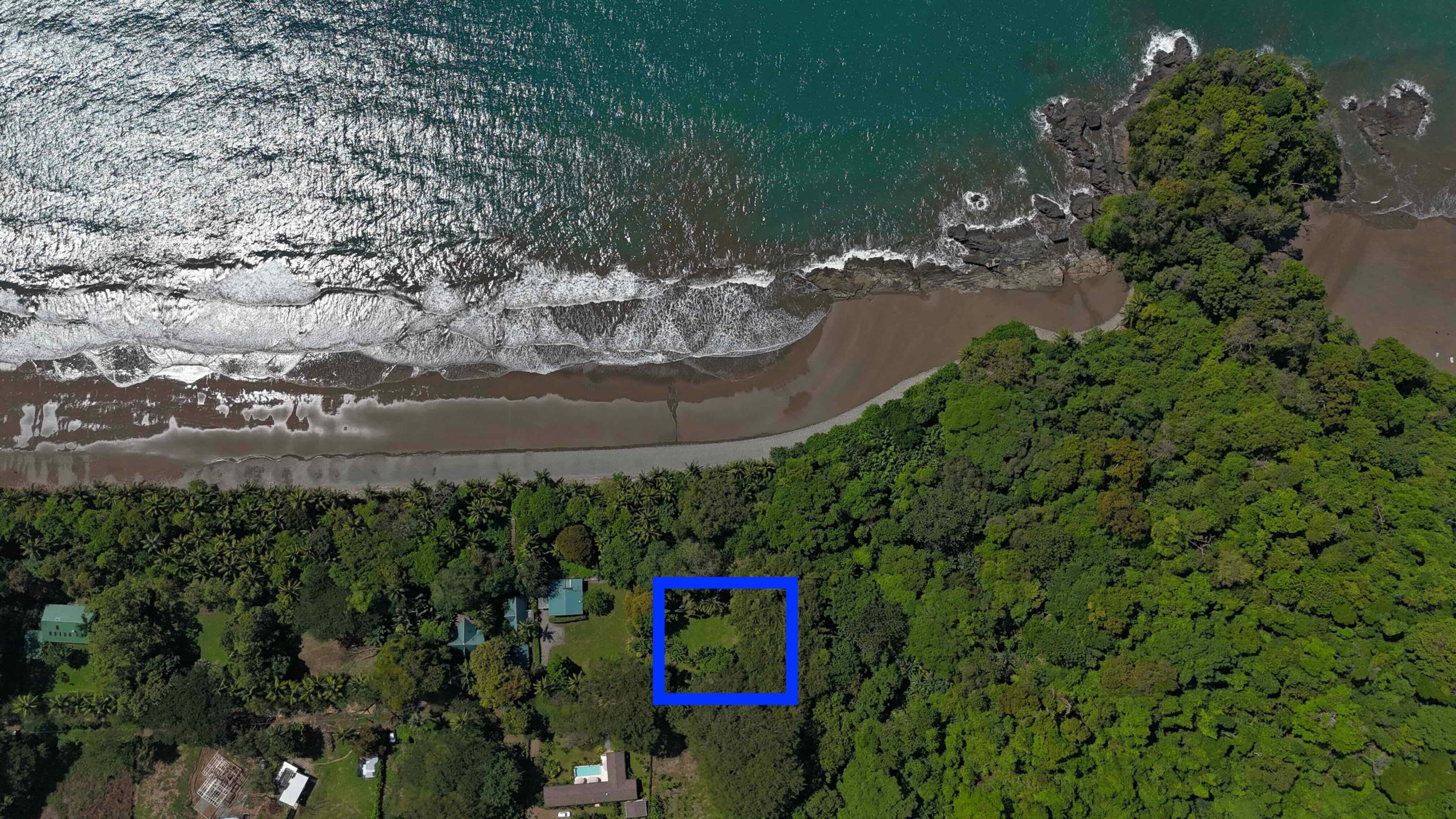 default Rare Beachfront Lot Privately Located in Ballena Beach