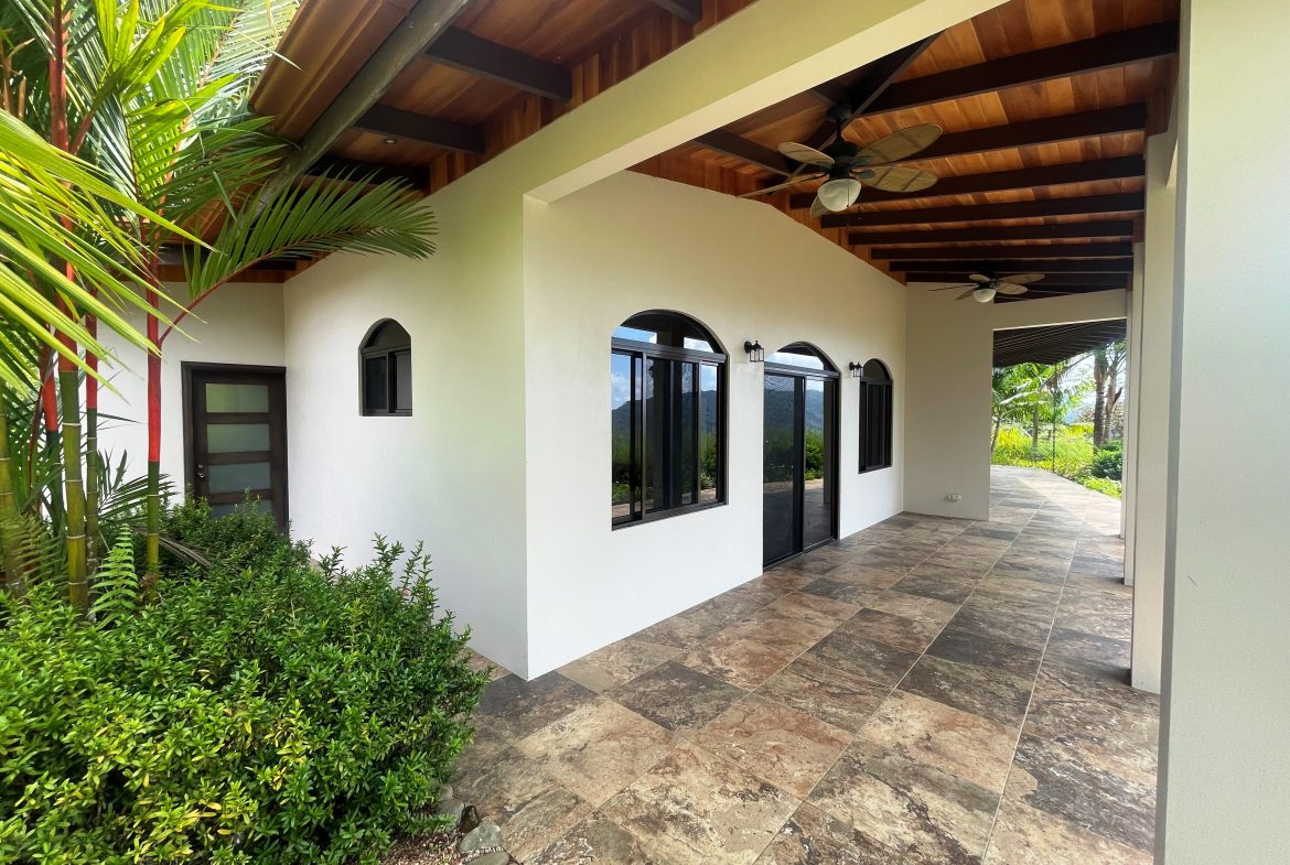 MOUNTAIN PROPERTY WITH A PARTIAL OCEAN VIEWS, IN PLATANILLO – 2.6 ACRES