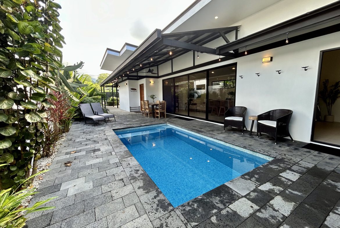 PROPERTY WITH TWO BEDROOM, NEAR TO EVERYTHING, IN UVITA – 0.095 ACRES