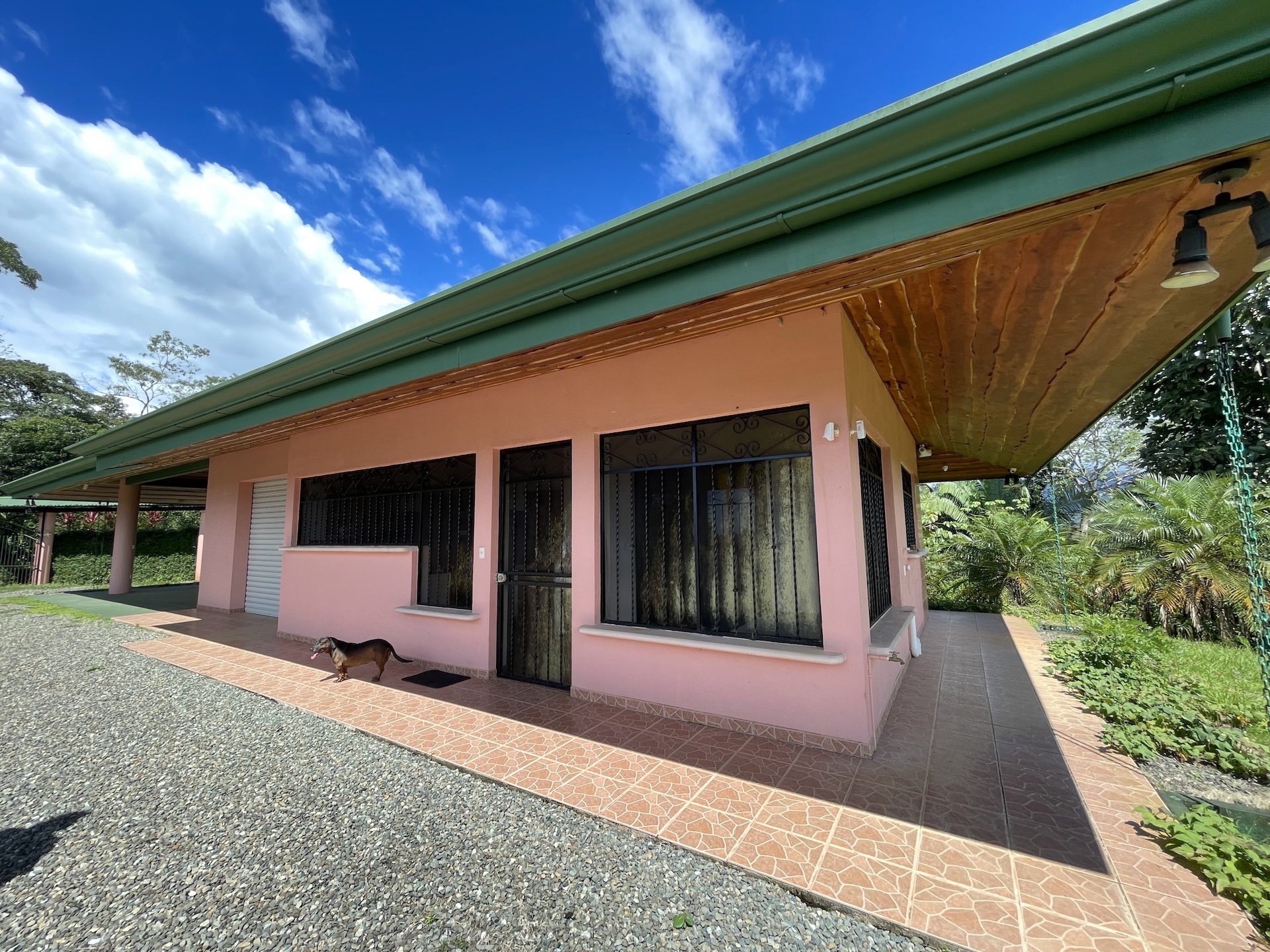 MOUNTAIN PROPERTY WITH A GUEST HOUSE, IN PLATANILLO – 5.2 ACRES