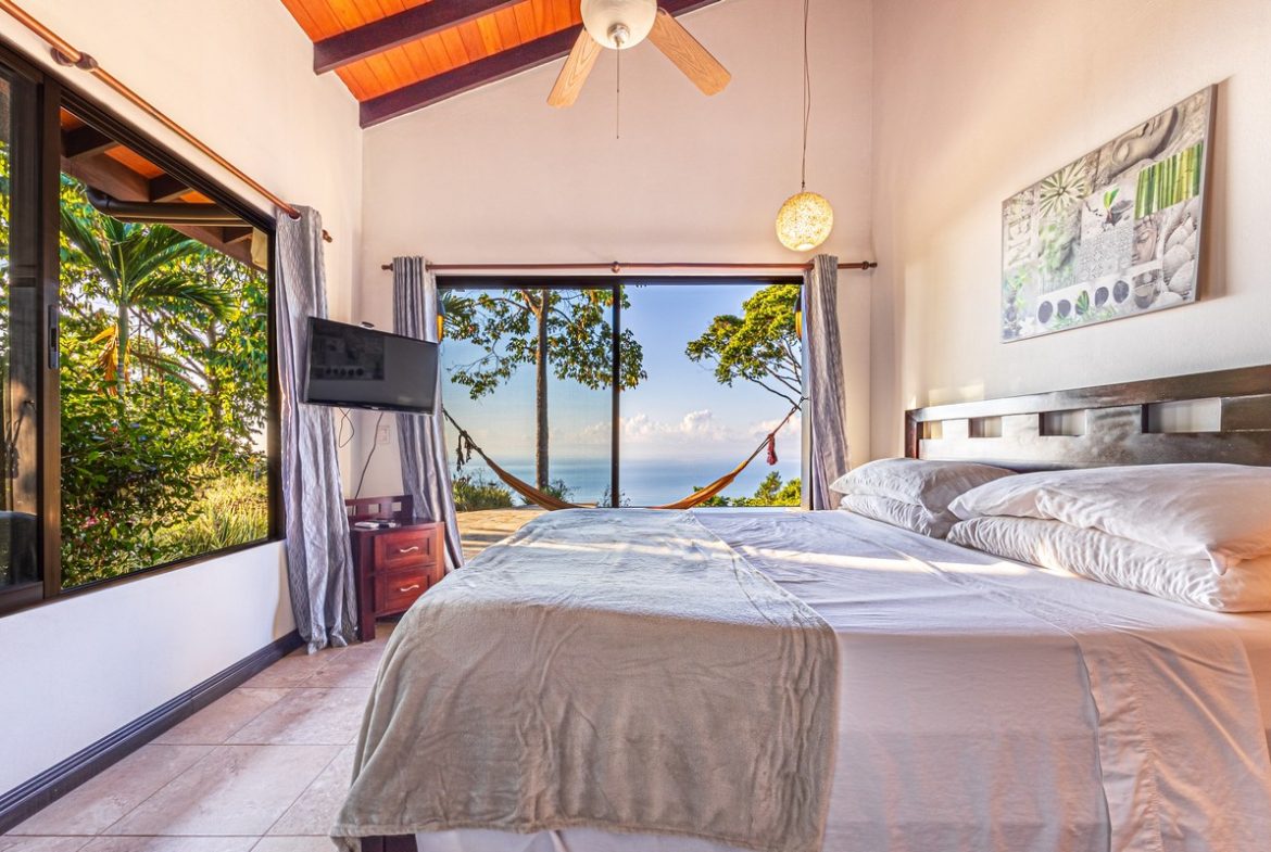 PROPERTY WITH TWO BEDROOM IN A GATED COMMUNITY, IN ESCALERAS COSTA VERDE – 2 ACRES